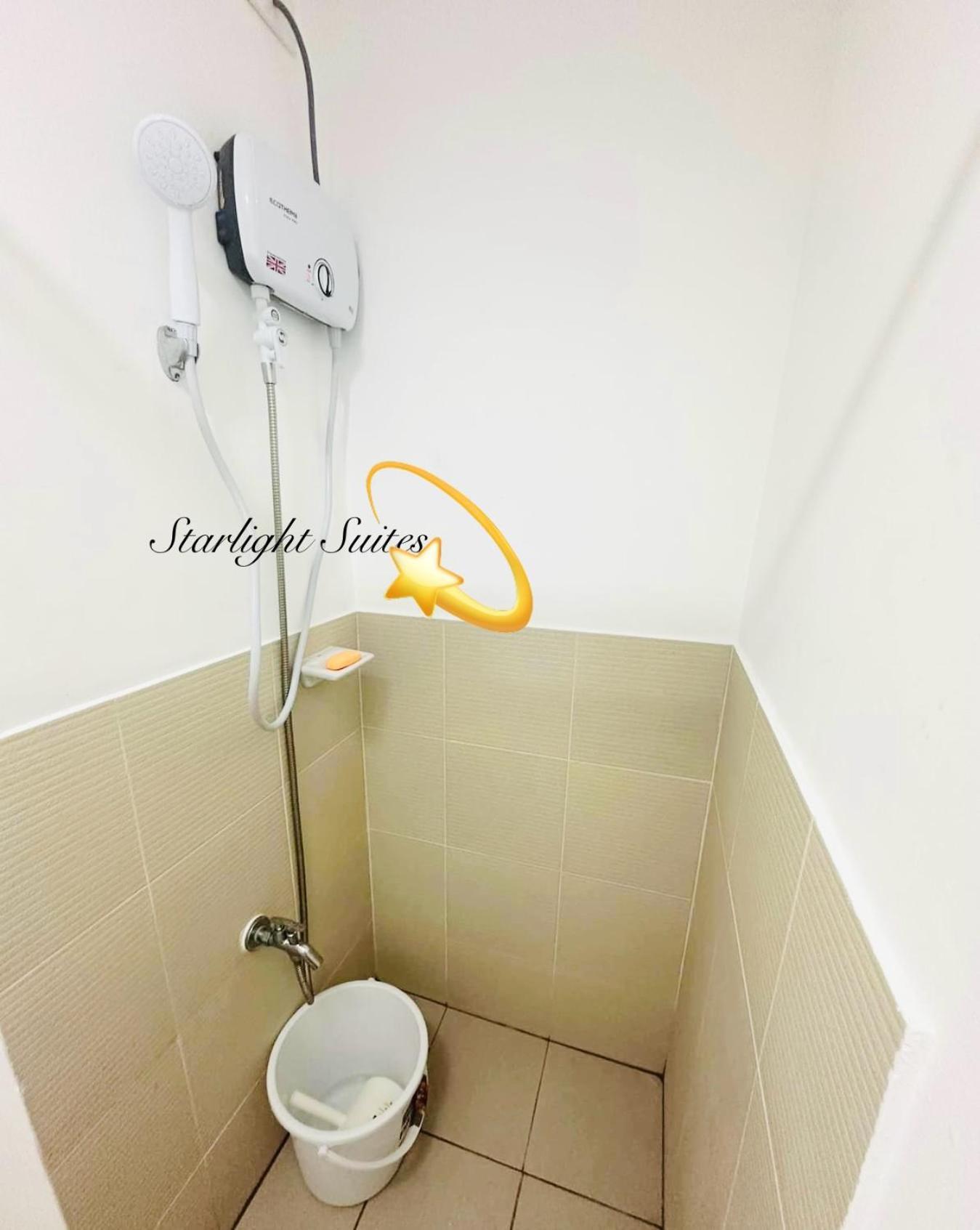 Starlight Suites Trece Martires Exterior foto