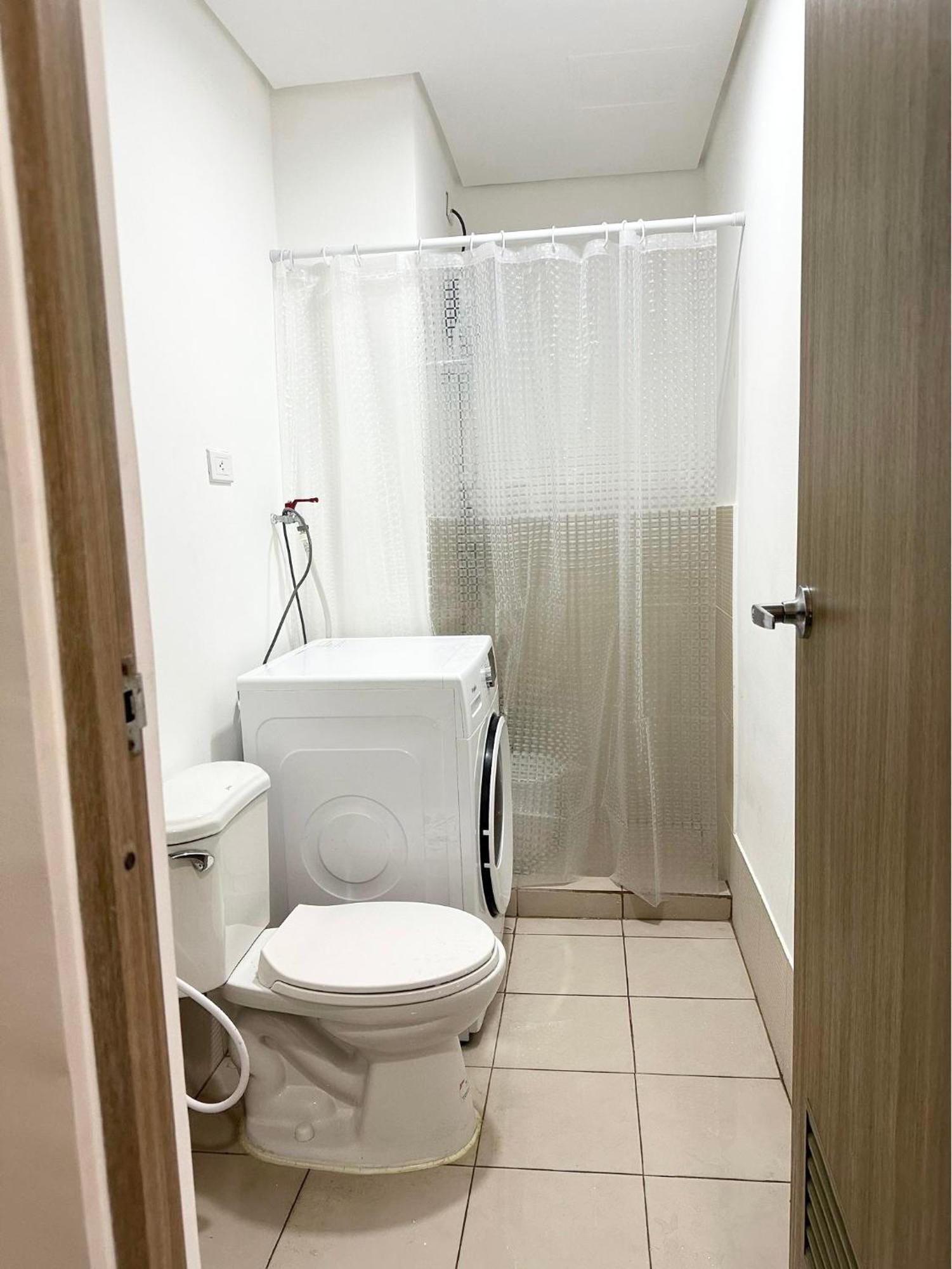 Starlight Suites Trece Martires Exterior foto